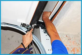 Cleveland Garage Door Service Repair Cleveland, OH 216-930-0069 - garage-door-maintenance-gr-16m